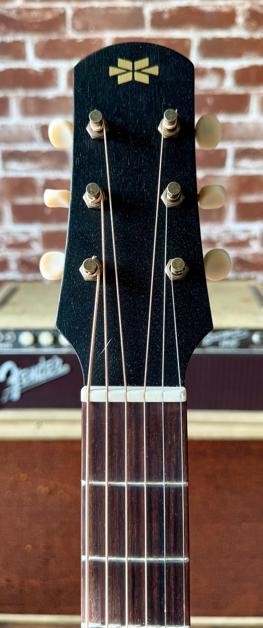 IRIS DF - Honey Burst. NEW (Authorized Dealer) by South Shore Guitar Boutique
