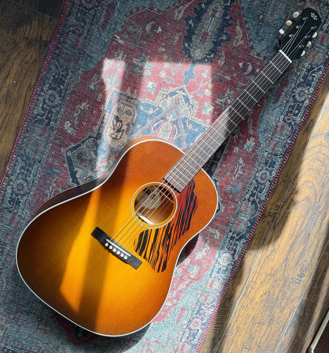 IRIS DF - Honey Burst. NEW (Authorized Dealer) by South Shore Guitar Boutique