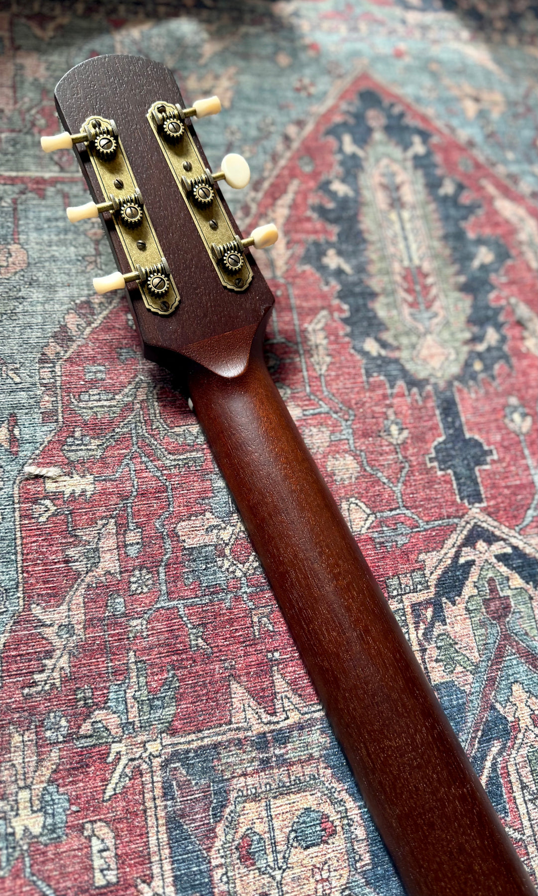IRIS DF - Tobacco Burst. NEW (Authorized Dealer) by South Shore Guitar Boutique