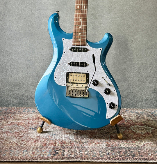 Knaggs Chesapeake Severn Trem HSS in Pelham Blue (S/N1634) by Knaggs