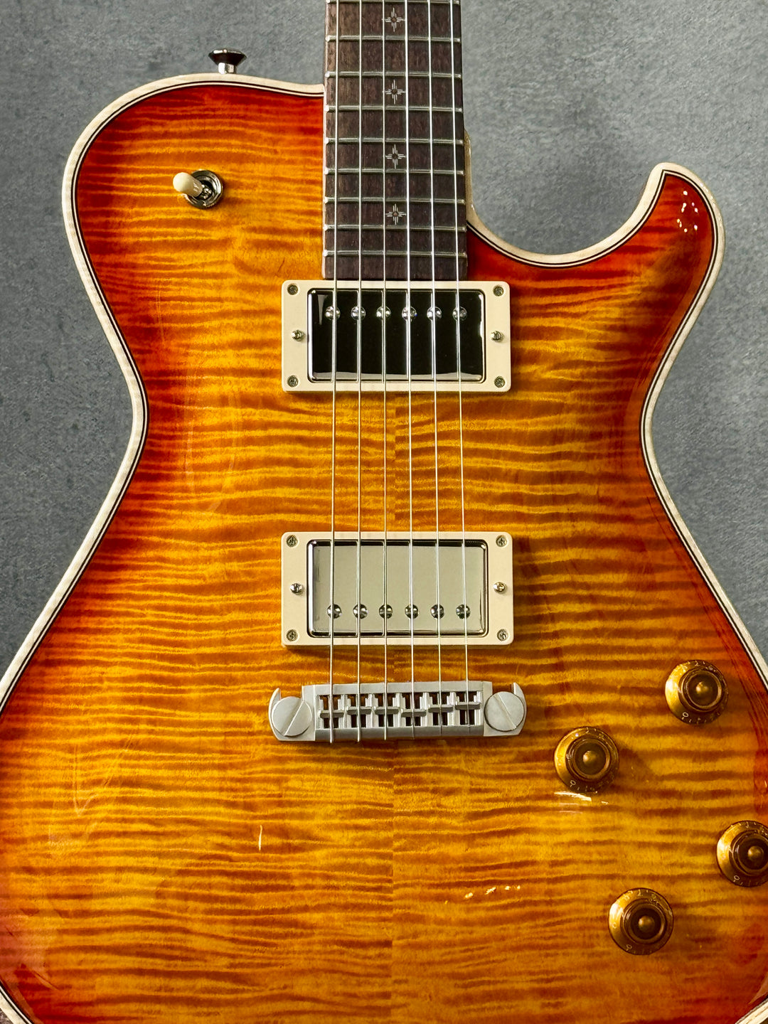 Knaggs Kenai "Wrap" Vintage Burst by Knaggs