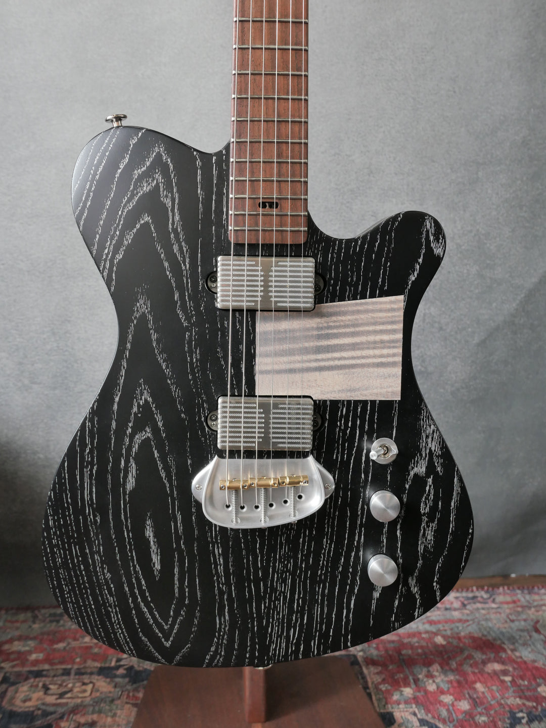 Tao T-Bucket "Josef"-Black Dog Hair. NEW (Authorized Dealer)