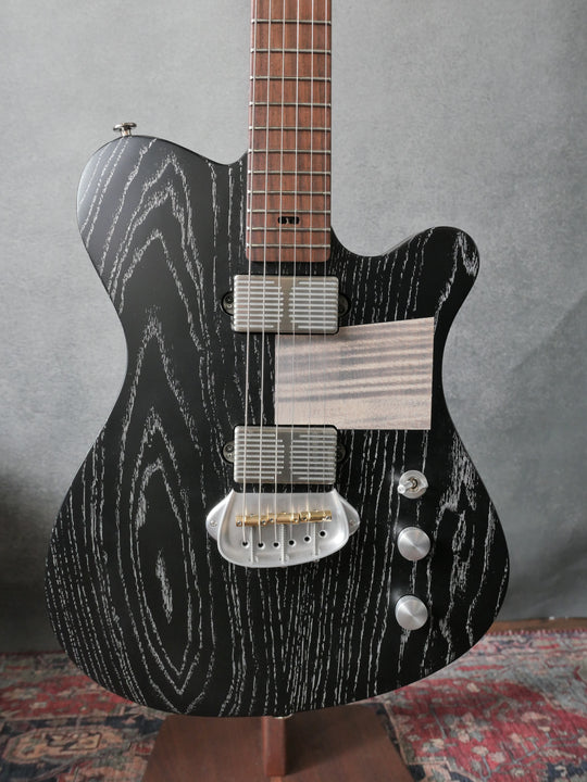 Tao T-Bucket "Josef"-Black Dog Hair. NEW (Authorized Dealer)