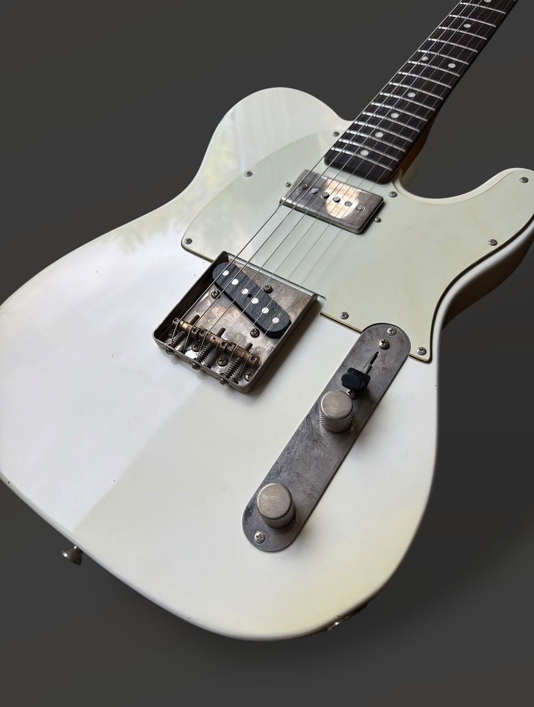 Lelah 37T - Olympic White. NEW (Authorized Dealer) by Lelah