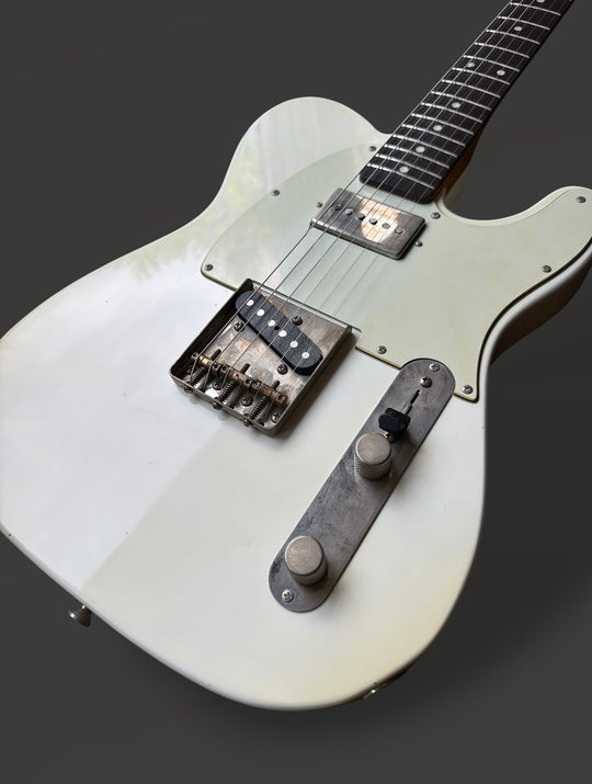 Lelah 37T - Olympic White. NEW (Authorized Dealer) by Lelah