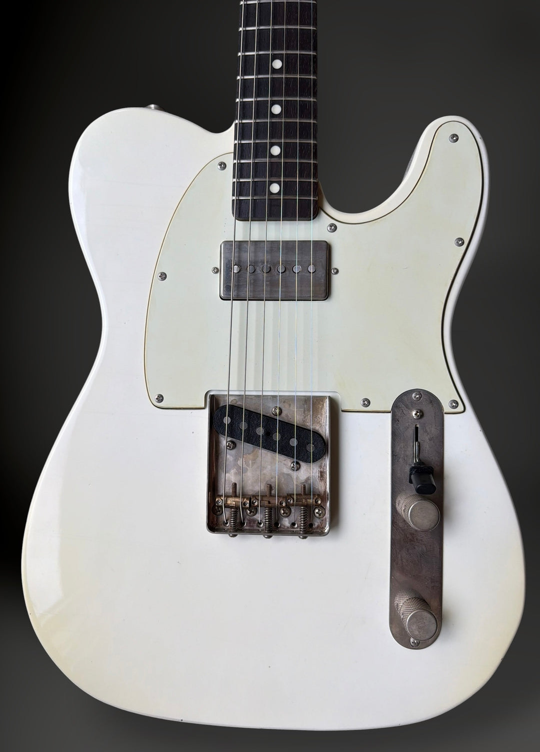Lelah 37T - Olympic White. NEW (Authorized Dealer) by Lelah