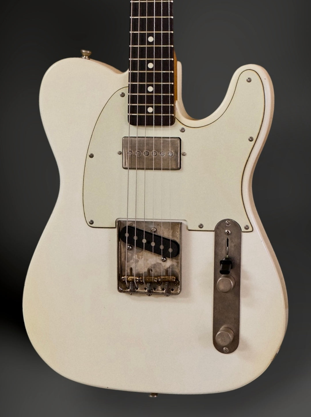 Lelah 37T - Olympic White. NEW (Authorized Dealer) by Lelah