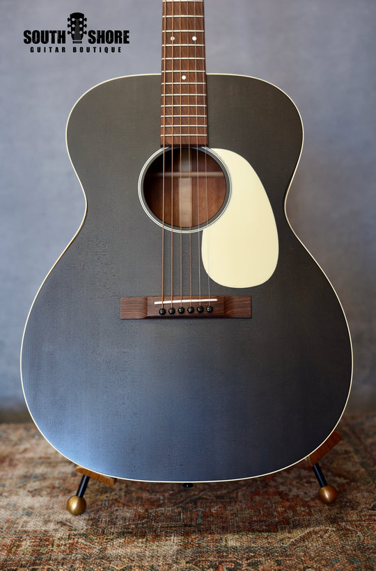 Martin 000-17 in Black Smoke by Martin Guitar