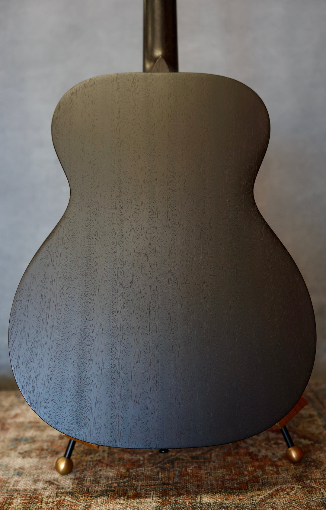 Martin 000-17 in Black Smoke by Martin Guitar
