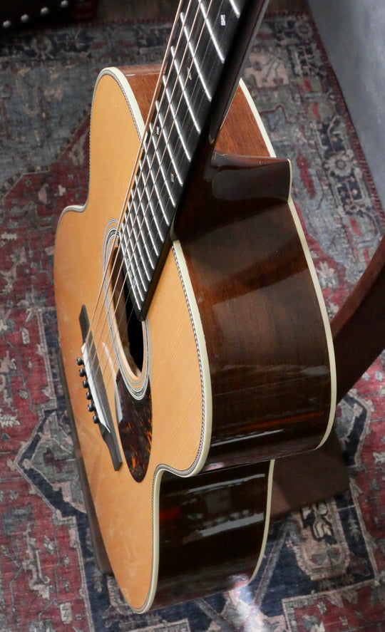 Martin 000 Rosanne Cash Limited Edition (3/100) by Martin Guitar