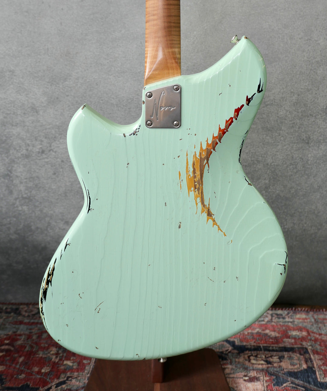 Novo Serus J. Custom in Surf Green over Sunburst (Authorized DFealer) by Novo