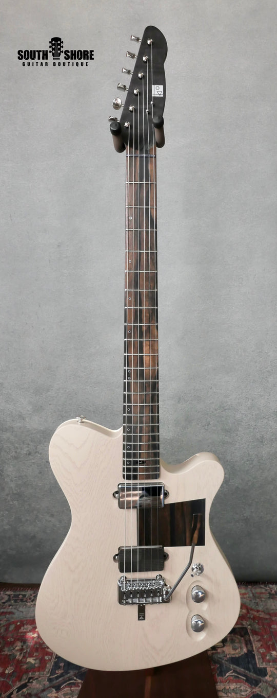 TAO T-Bucket Taliesin in Blonde/Black (S/N86) by Tao Guitars