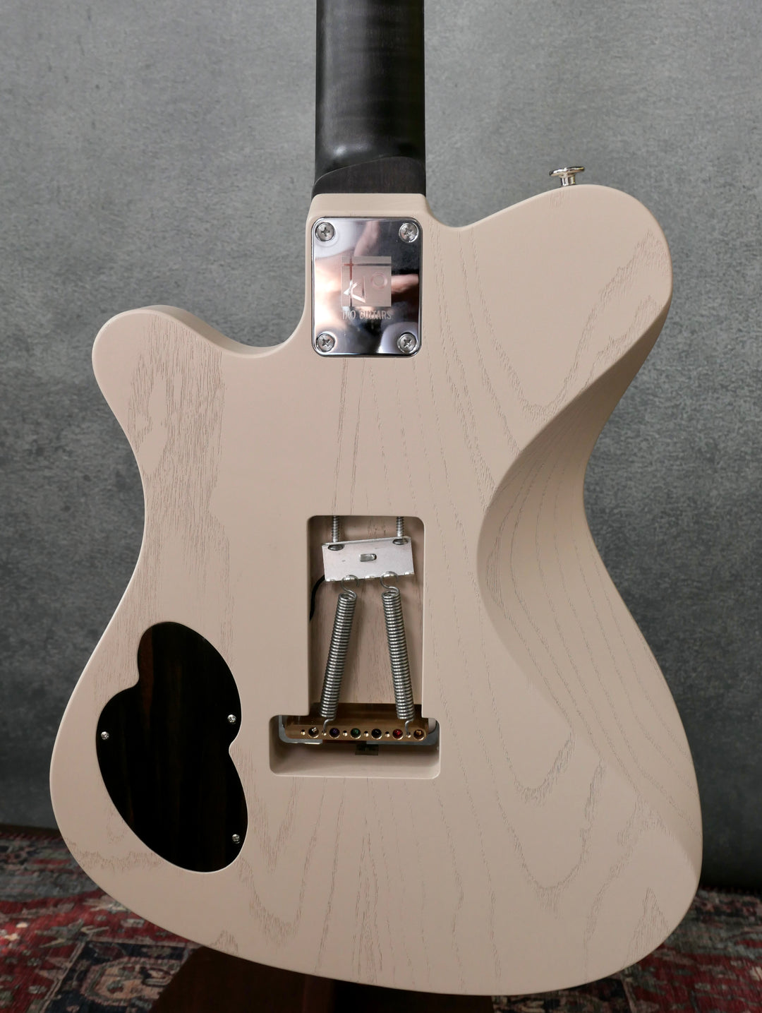 TAO T-Bucket Taliesin in Blonde/Black (S/N86) by Tao Guitars