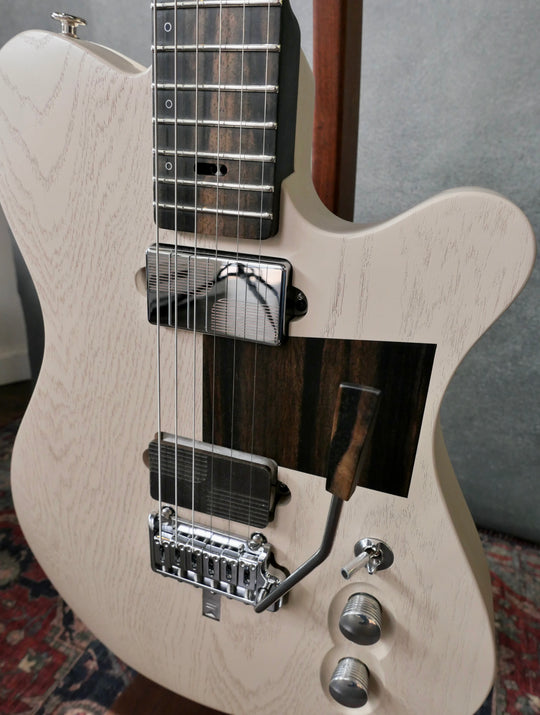 TAO T-Bucket Taliesin in Blonde/Black (S/N86) by Tao Guitars