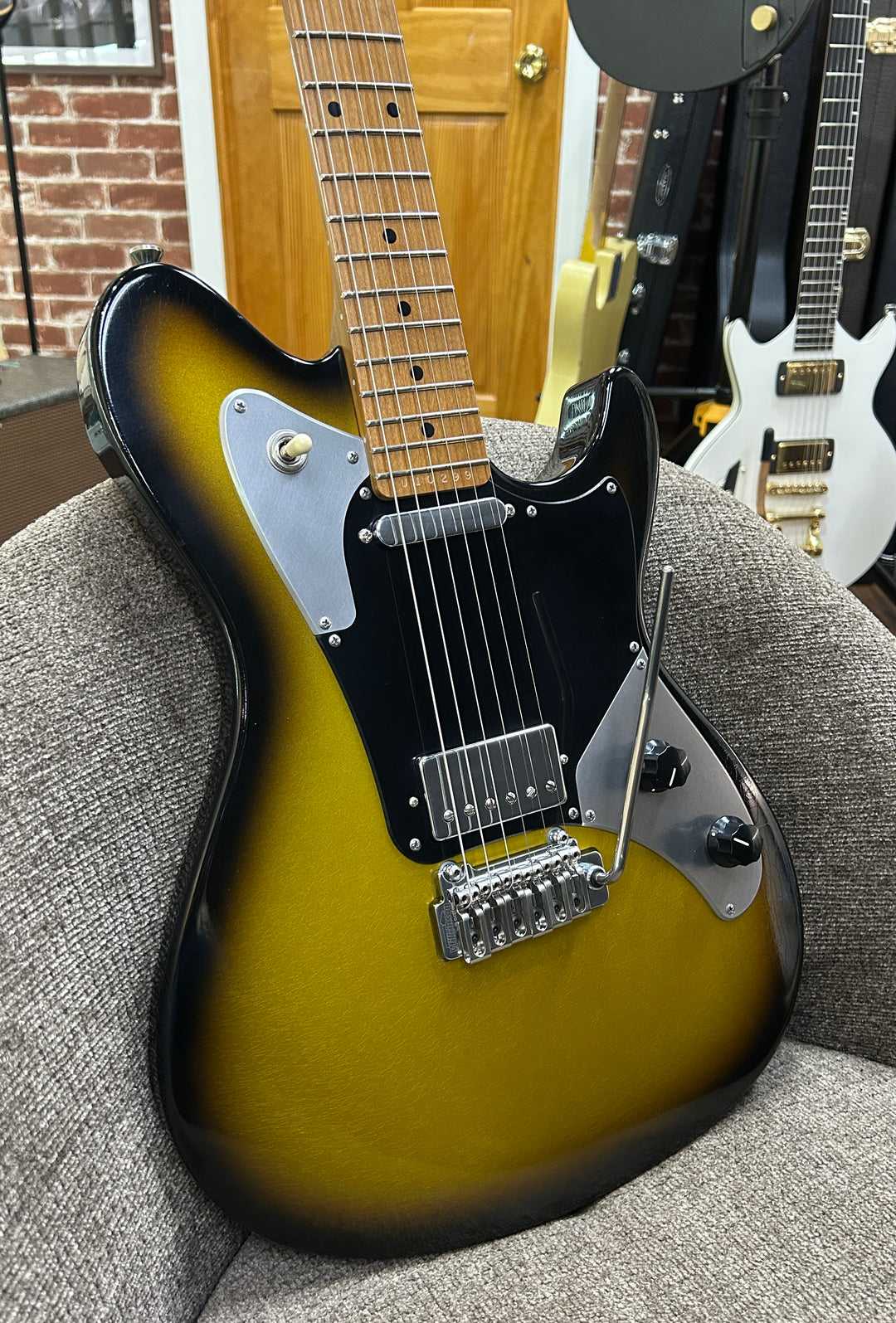 Sugi Rainmaker USA Custom Shop - 2-Tone Gold Burst