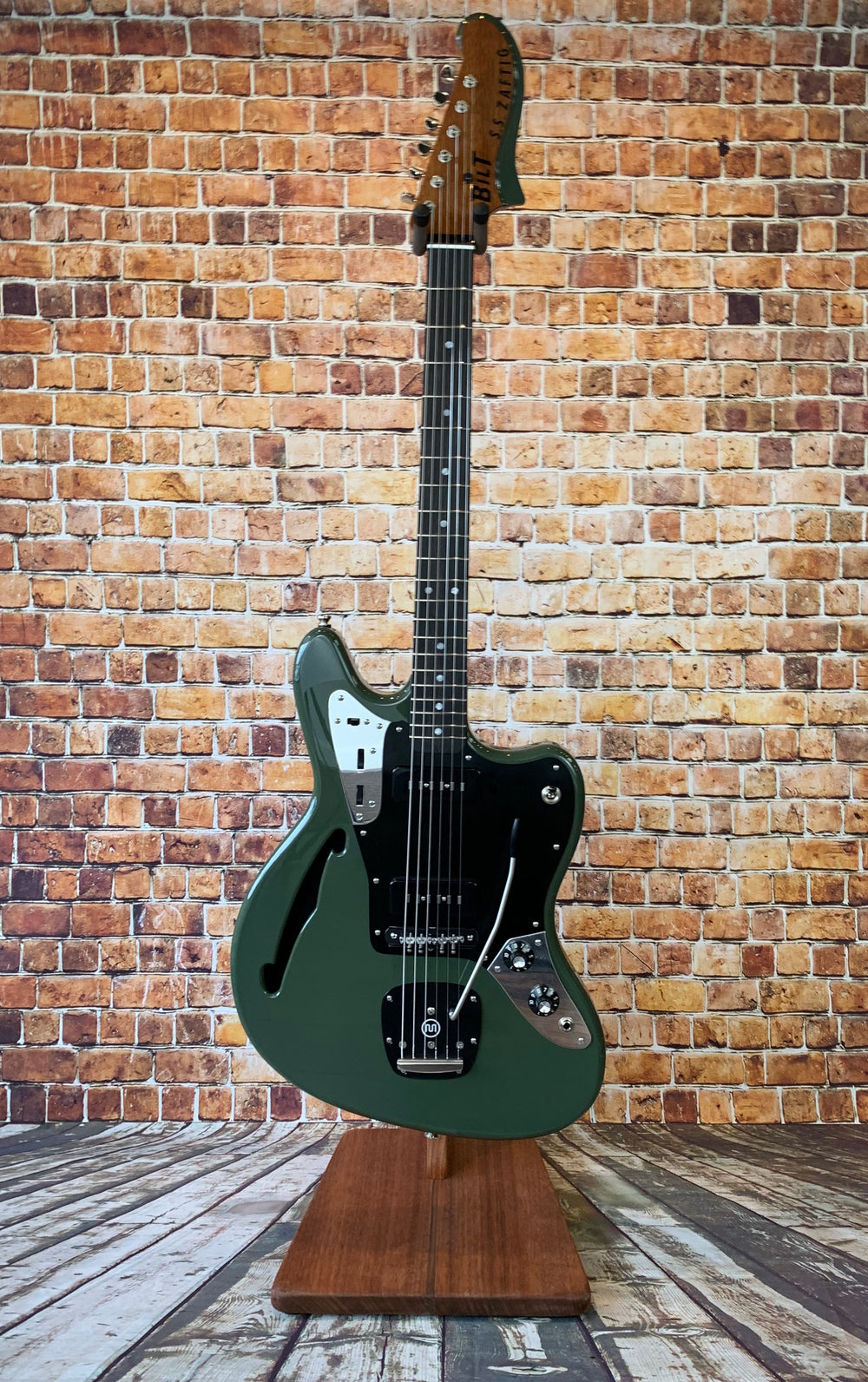 Bilt Zaftig 2019 Olive Drab w/ Lollar Staple P-90's & Black Mastery Hardware