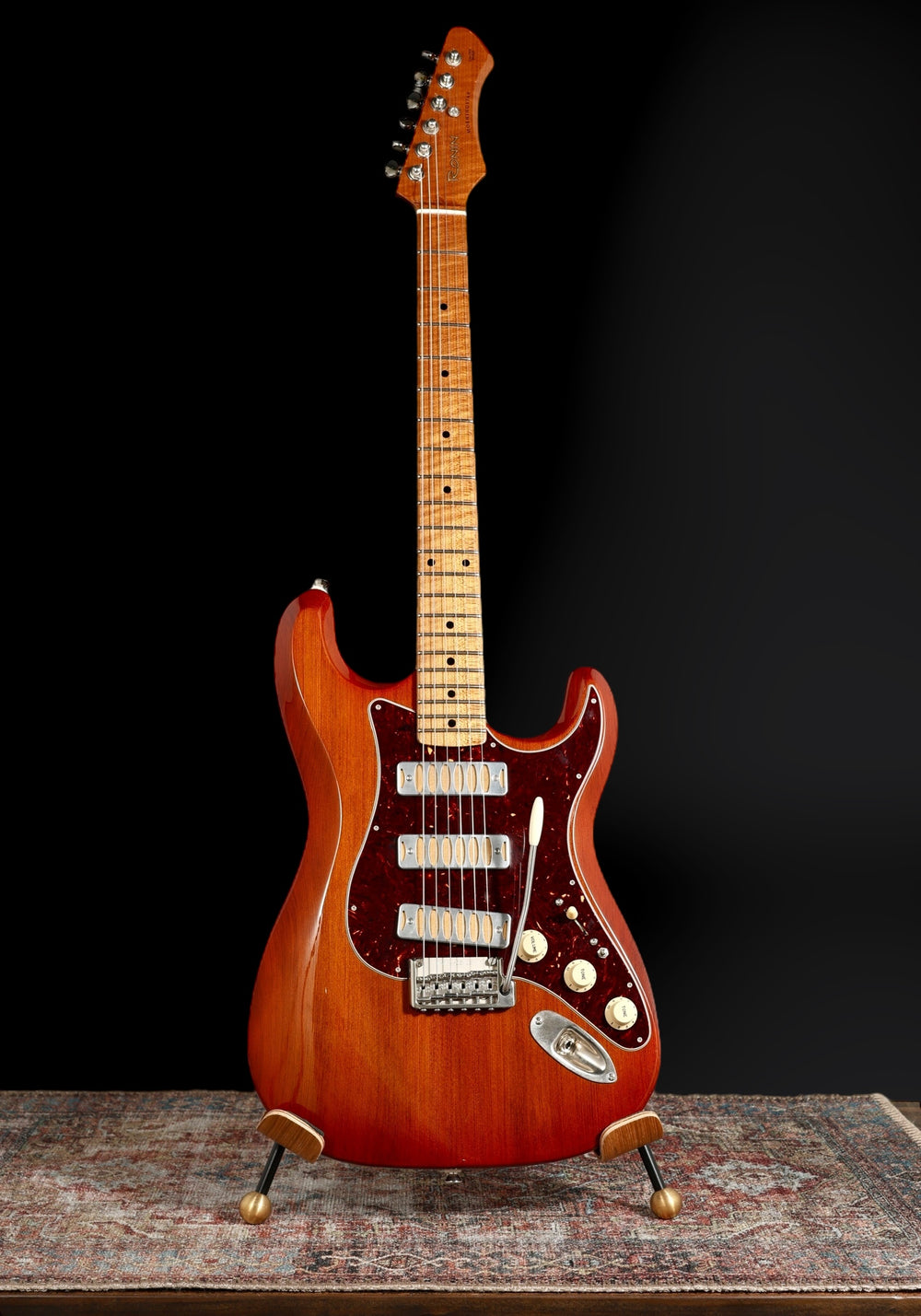Ronin Morningstar 2019 - Honey Burst w/ highly figured “Flame Maple” neck + Raw Aluminum FB Mini’s