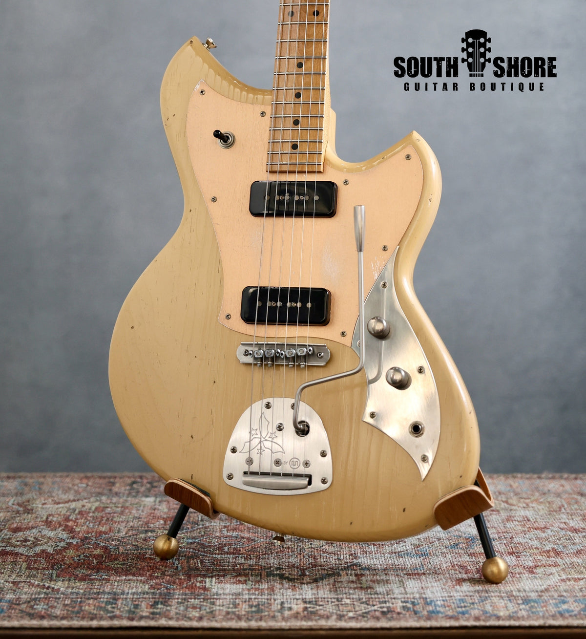 Novo Serus J Custom 2025 - Desert Sand / Aluminum Gold Guard. NEW, (Authorized Dealer) by Novo