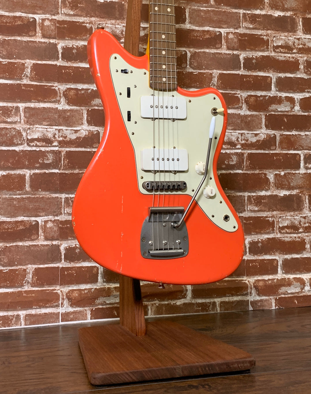 Nash JM-63 2019 Fiesta Red Lollar Pickups, Jazzmaster Style
