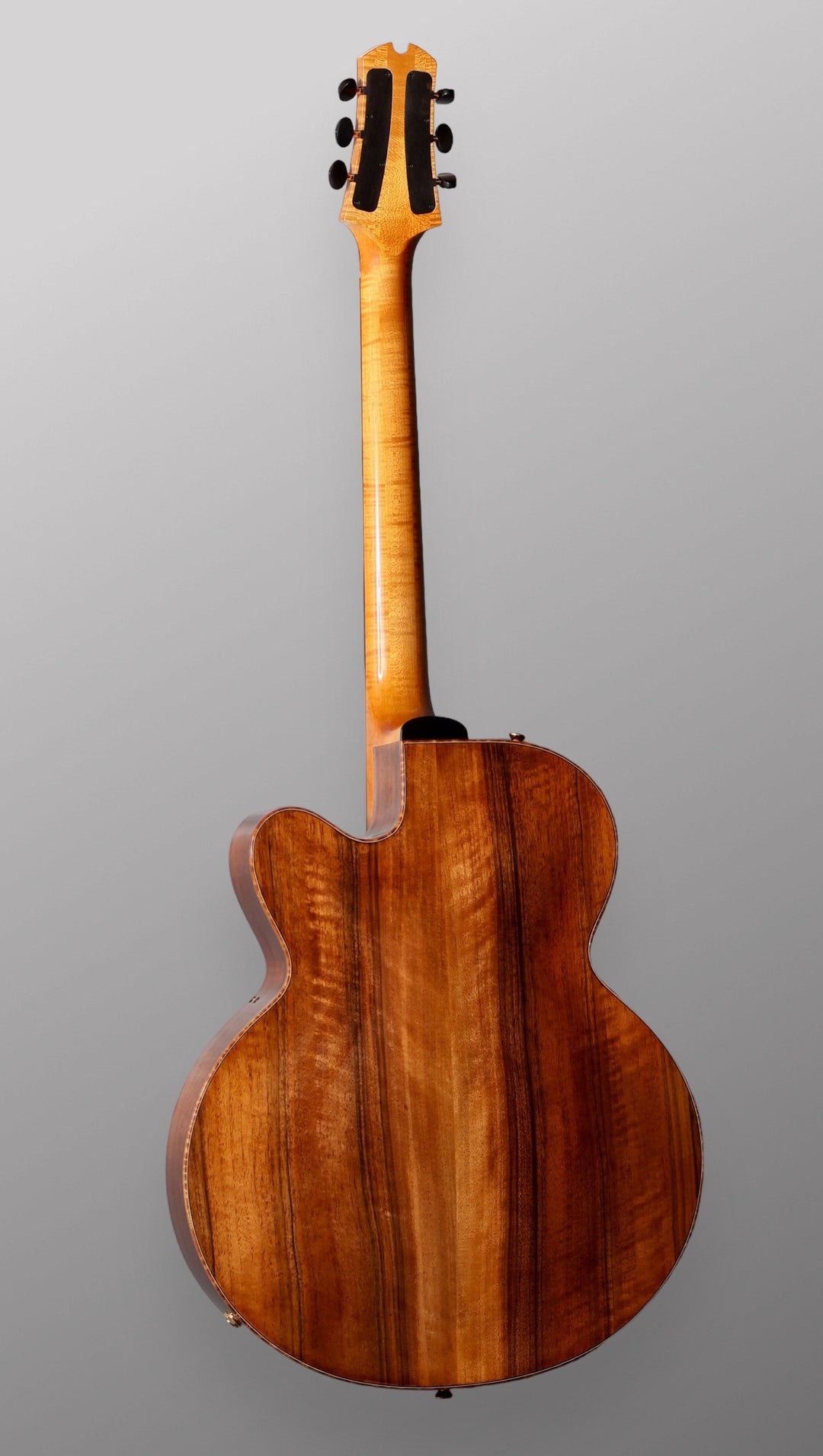 Jaén Guitars Siracusa 16E - 2023 - Natural - European Spruce / English Walnut. NEW (Authorized Dealer)