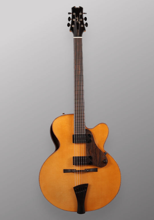 Jaén Guitars Siracusa 16E - 2023 - Natural - European Spruce / English Walnut. NEW (Authorized Dealer)