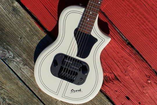 Supro Ozark 2019 White.  "Authorized Dealer"