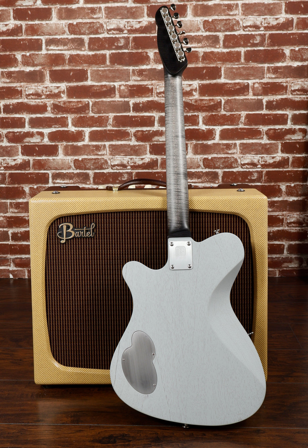 Tao Guitars T-Bucket "SUGI HAMA" - 2023 - Light Grey / Black. NEW (Authorized Dealer)