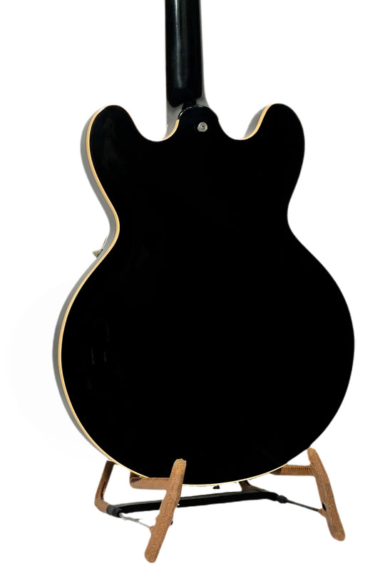 Gibson ES-335 Dot, 1988, Black/Ebony. Great Condition and Playability OHSC included (Likely Tim Shaw HB’s see pics)