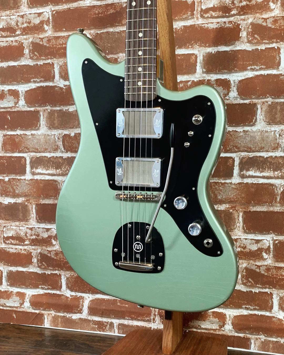 Ronin Coyote 2019 Aged Pinecrest Green Metallic Black Mastery Vibrato and Stormcrow Foil-Buckers