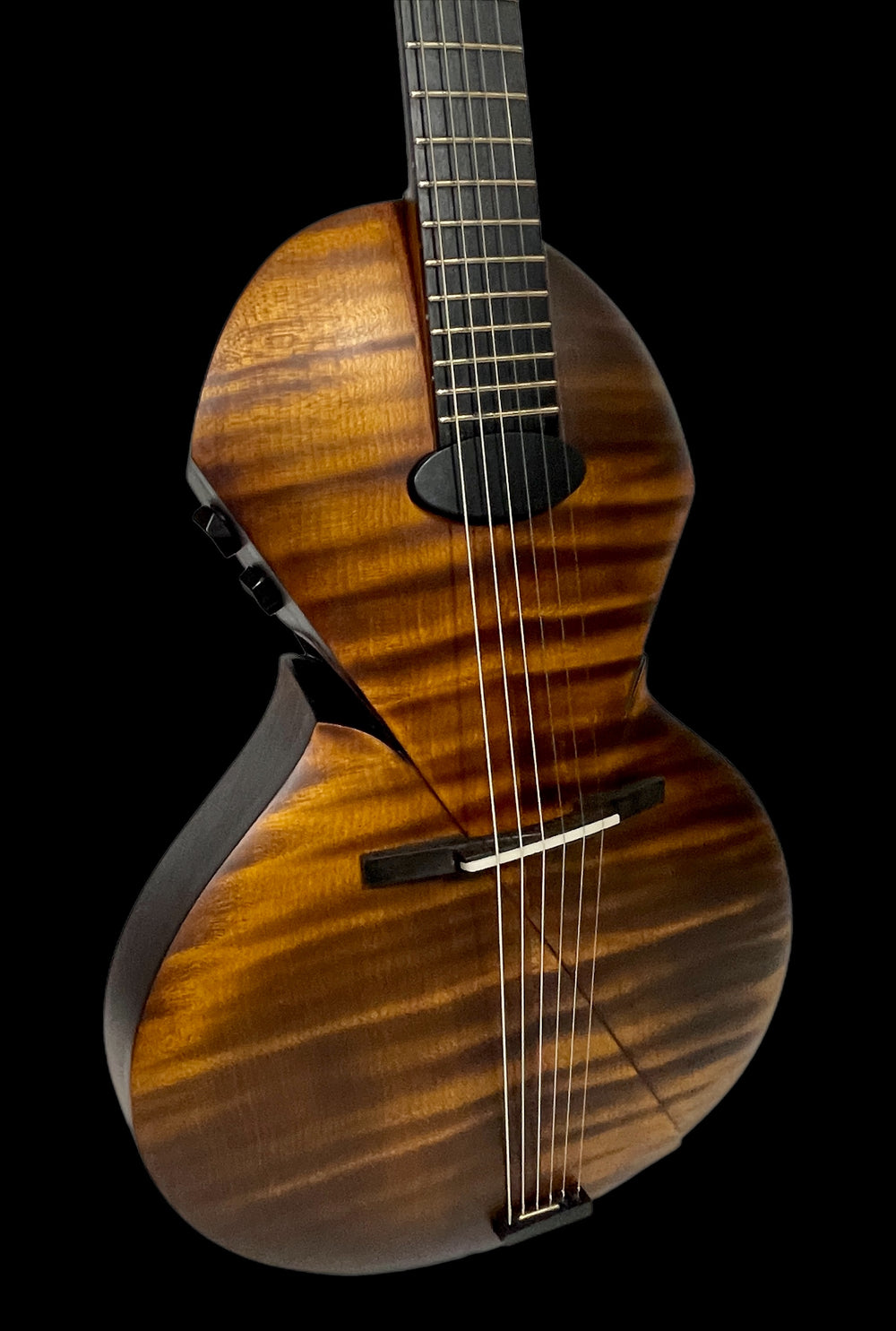 Ergon Acores-CCP 2022 Natural Figured Maple Top, Hollow Body, 4lbs 8.5oz (Authorized Dealer)