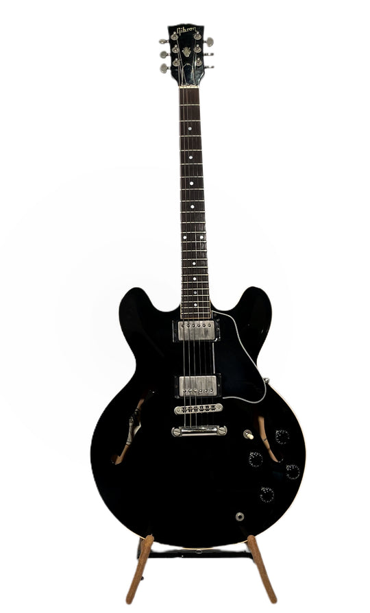 Gibson ES-335 Dot, 1988, Black/Ebony. Great Condition and Playability OHSC included (Likely Tim Shaw HB’s see pics)