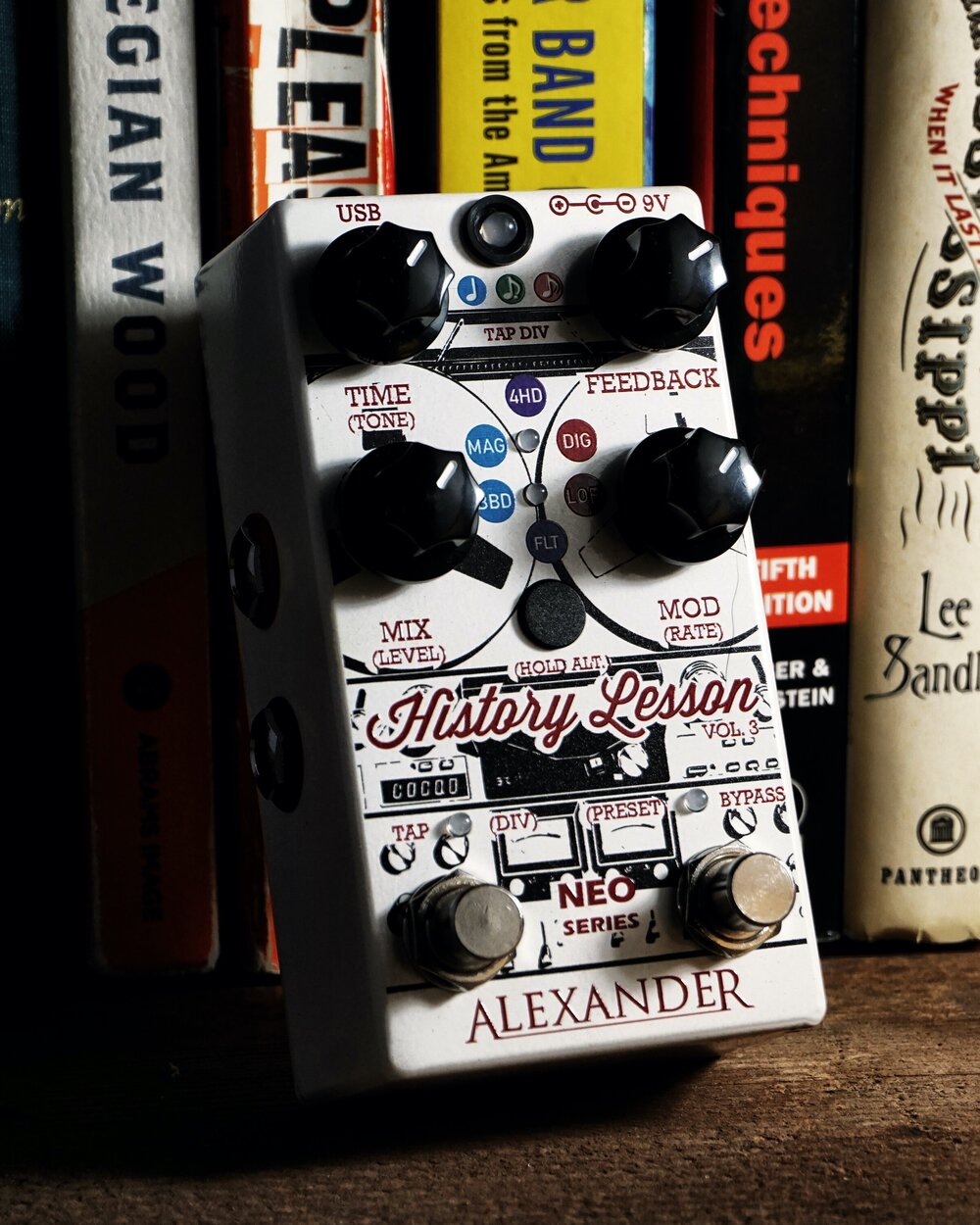 Alexander NEO Series History Lesson V3 Delay New (Authorized Dealer)