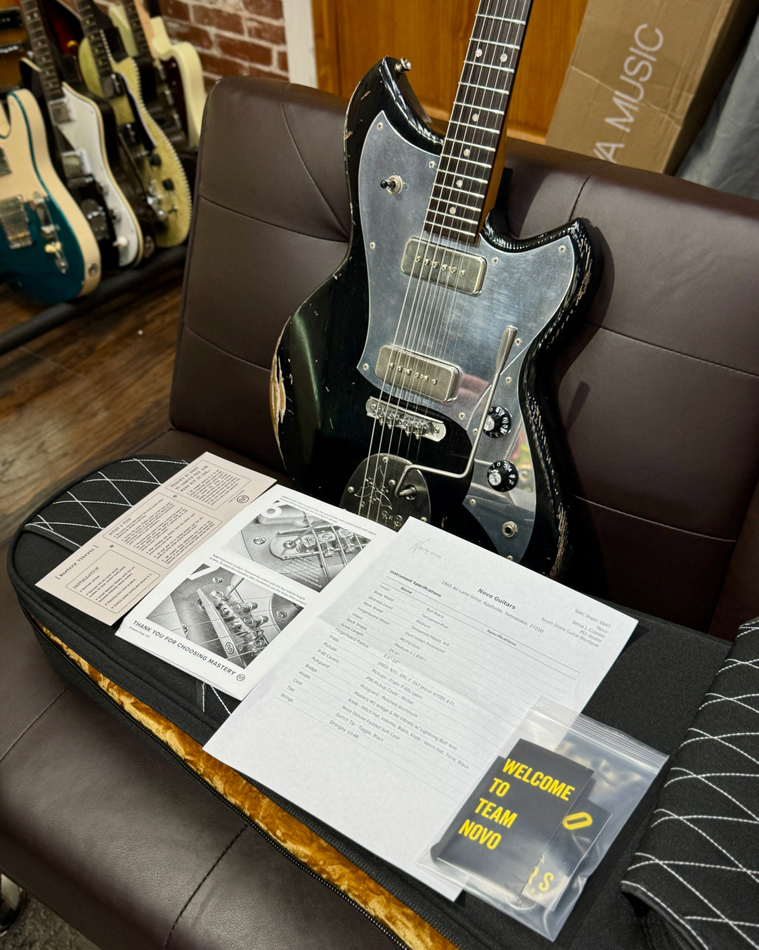 Novo Serus J 2025 - Bull Black / Medium Aging - NEW, (Authorized Dealer)