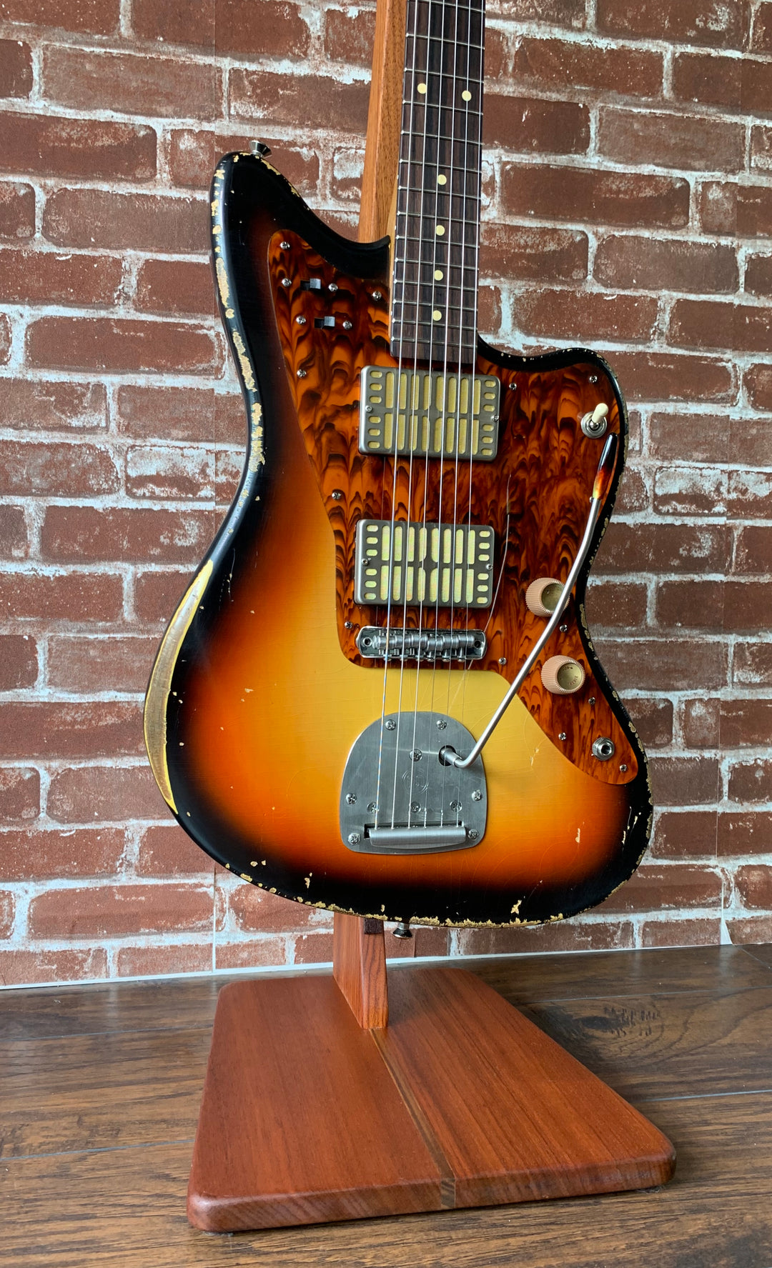 Waterslide Offset Coodercaster  2019 Three Tone Sunburst