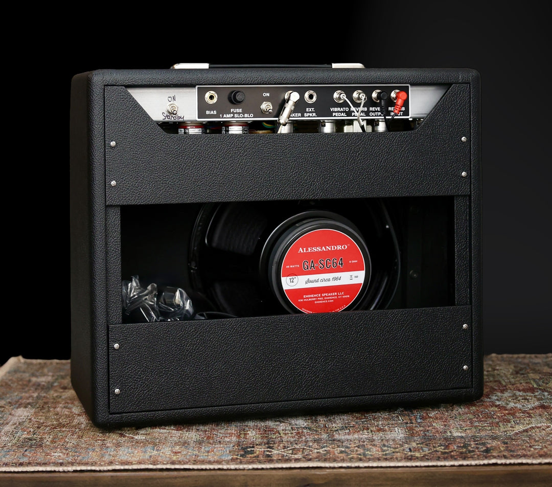 Headstrong  Lil’ King S 2025 - 25W w/ 6l6’s - Black / Wheat - 12” GA-SC30. NEW, (Authorized Dealer)