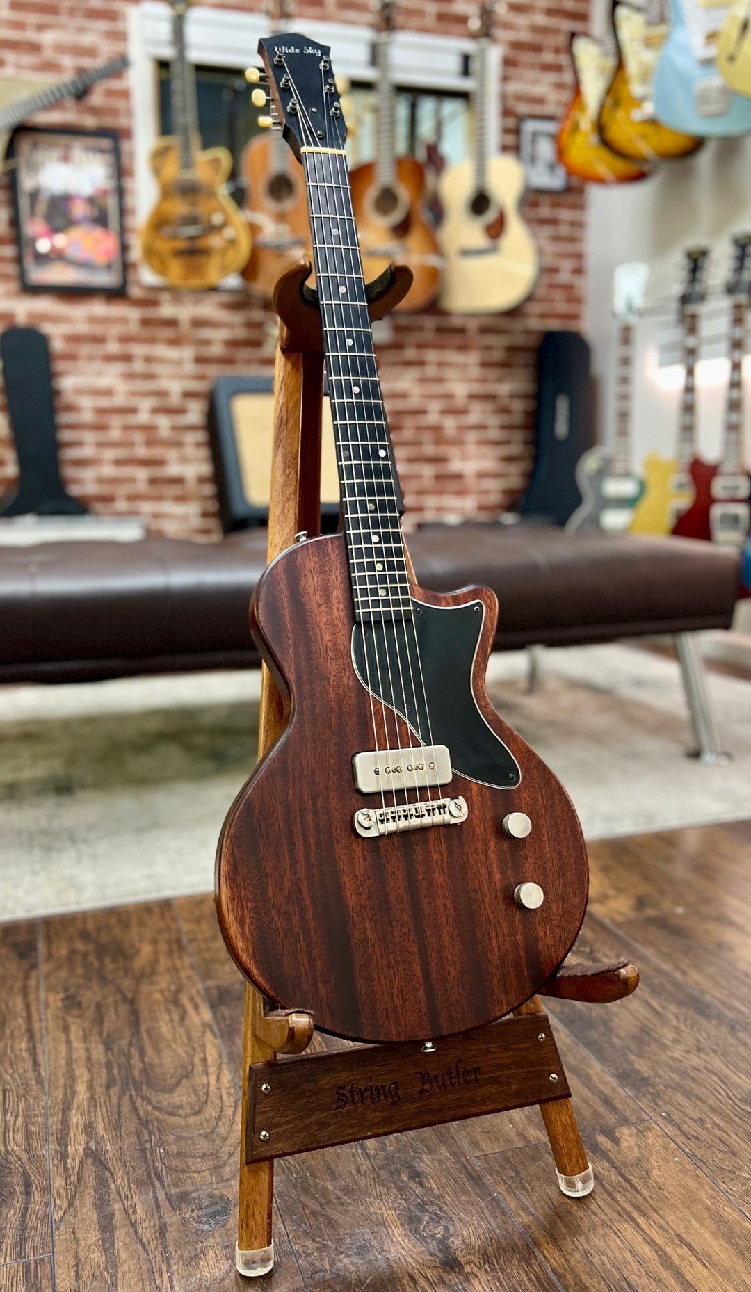 Wide Sky Guitars Junior 2021 - Mahogany / Natural w/ Curtis Novak P-90
