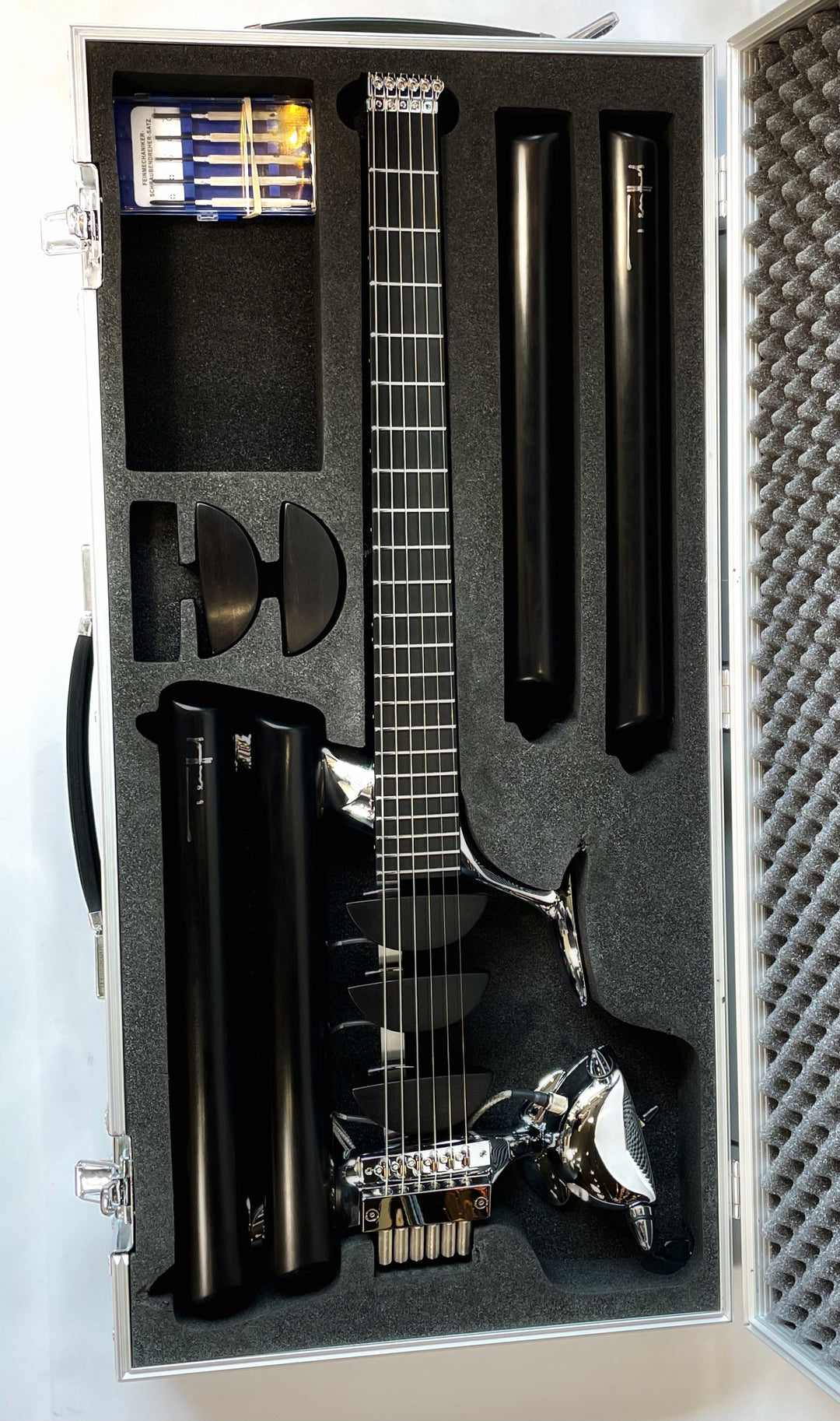 Teuffel Birdfish Custom 2019 Black / Silver with extras. Exceptional condition.