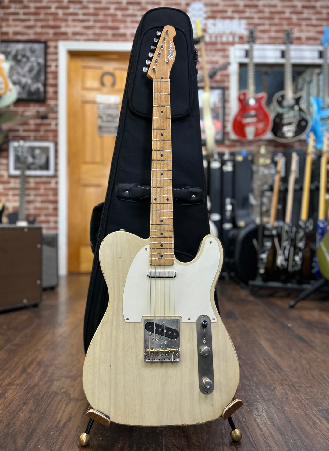 K-Line Truxton 2025 - White Blonde. NEW, (Authorized Dealer)