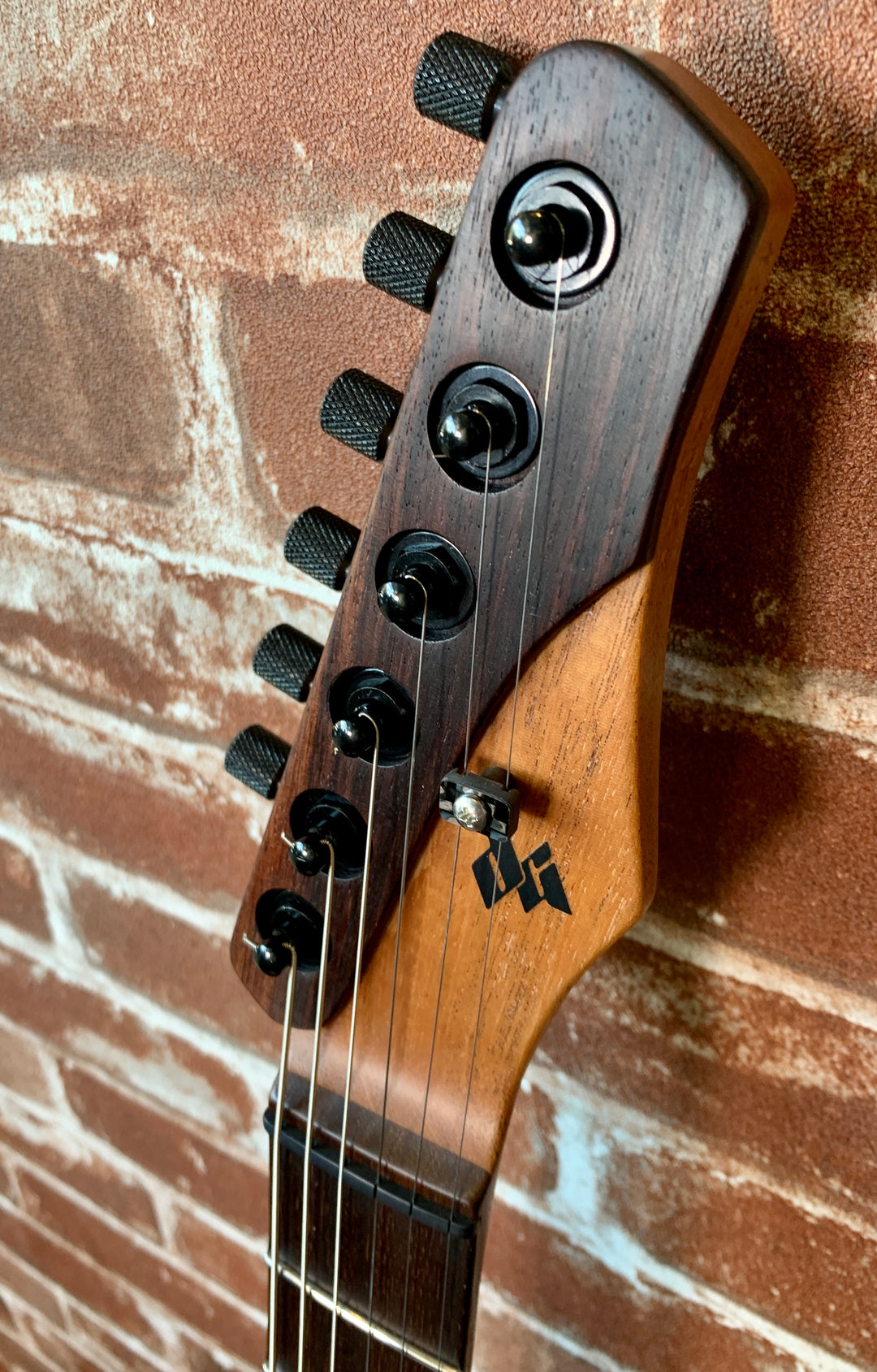 Dean Gordon Guitars 2020 Virtus, "Ferrari" Corsa Red, NEW (Authorized Dealer) *DEMO VIDEO ADDED*