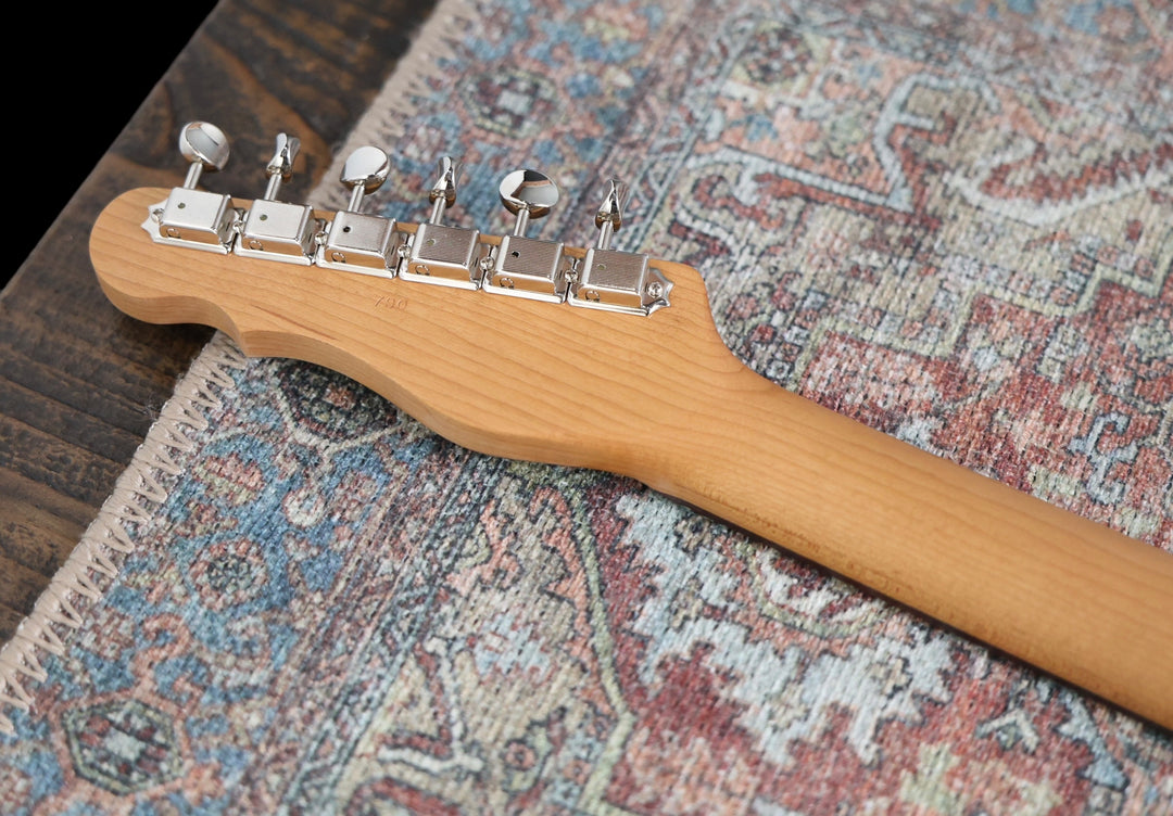CP Thornton Contoured Legend - 2025 - Gold Top / Sunset Bronze w/ Ron Ellis Ellisonics. NEW (Authorized Dealer)