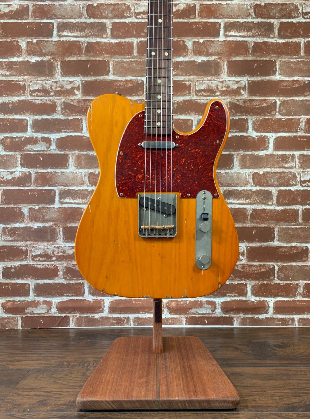 Nash T-63 2019 Amber/Tortoise