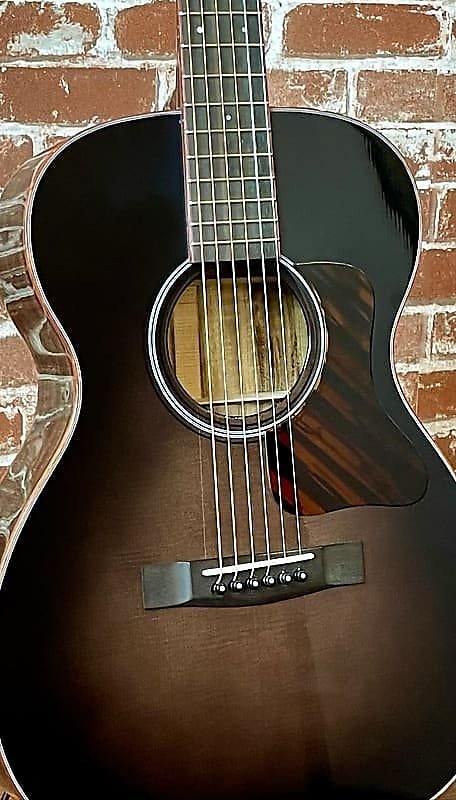 Huss and Dalton T00-14 Custom Barnwood Grey finish, Myrtle Wood & Sitka, NEW (Authorized Dealer) *Vi