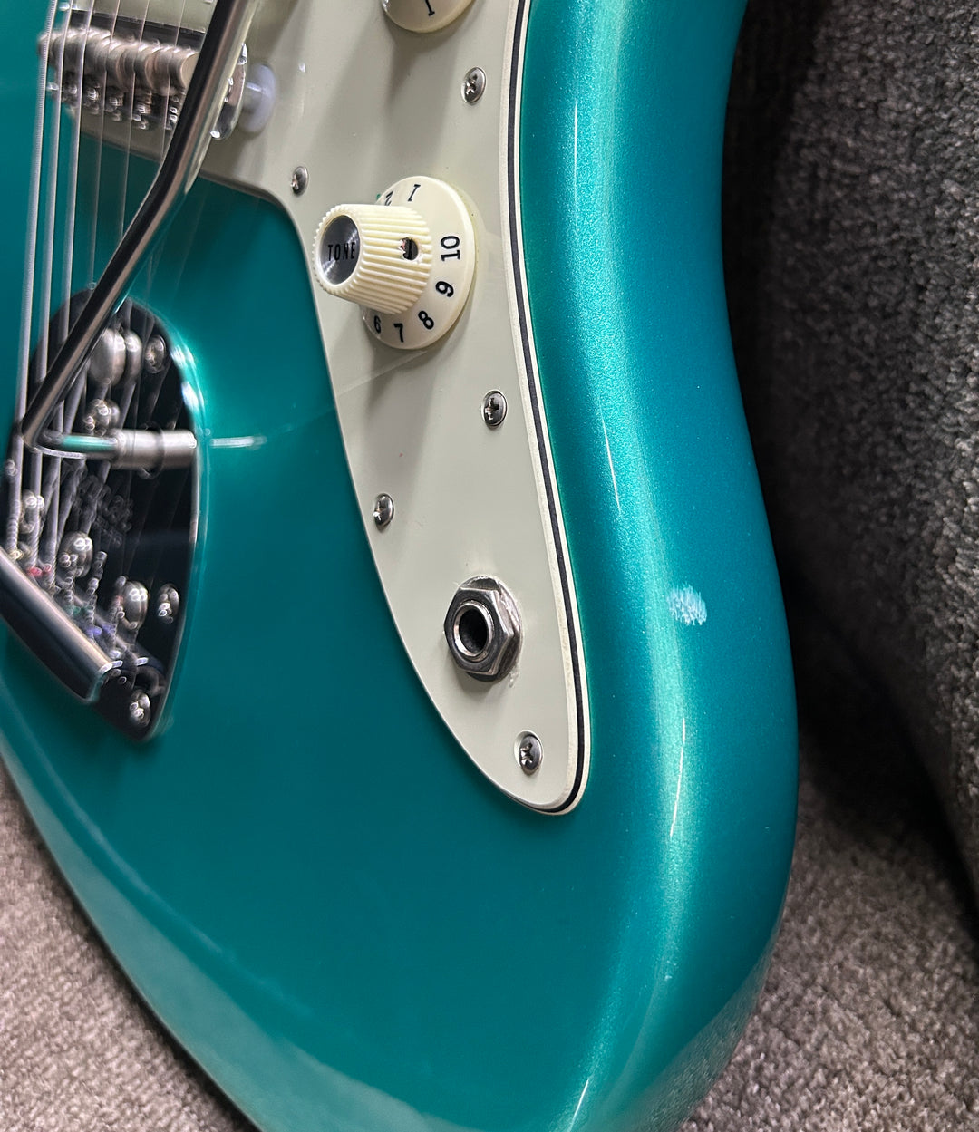 Fender American Professional Jazzmaster - Mystic Seafoam Green