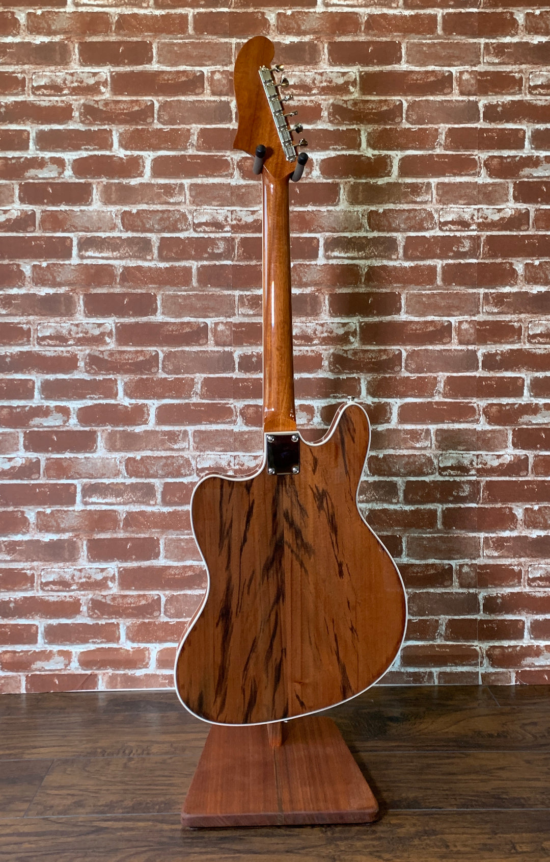 Bilt Bound Zaftig Old Growth Redwood Body Custom Mojo Hand Gold Foils (New)