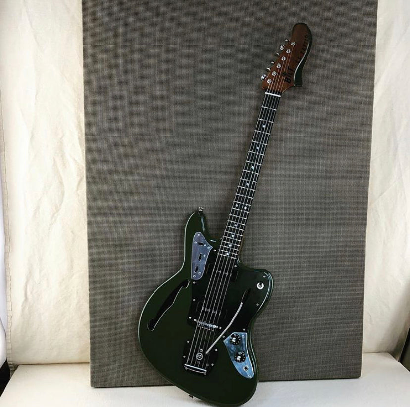 Bilt Zaftig 2019 Olive Drab w/ Lollar Staple P-90's & Black Mastery Hardware