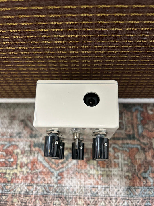 Alexander Pedals Magnolia Vintage Overdrive - 2019-2020 - White. Store Demo.