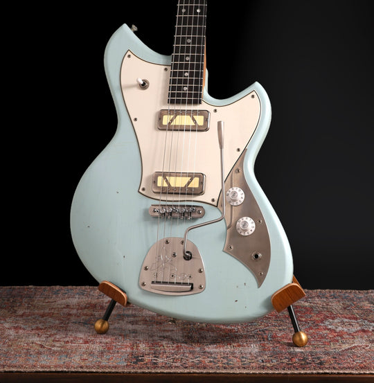 Novo Serus J - 2025 - Sonic Blue. Gold Foil Pickups. NEW (Authorized Dealer)
