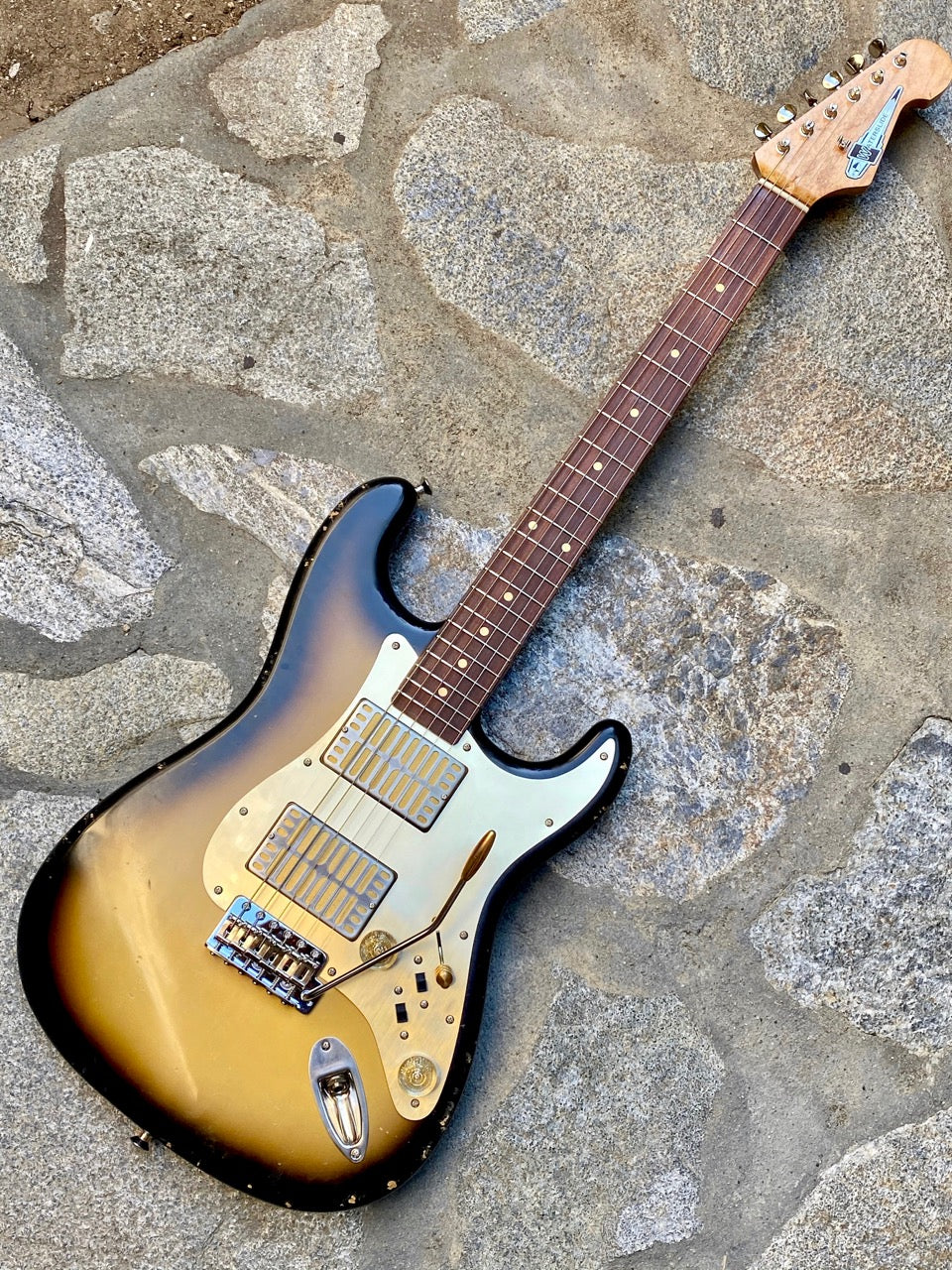 Waterslide S-Style W/ Dual Foils Aged Two-Tone Sunburst Nitro Finish (Authorized Dealer)