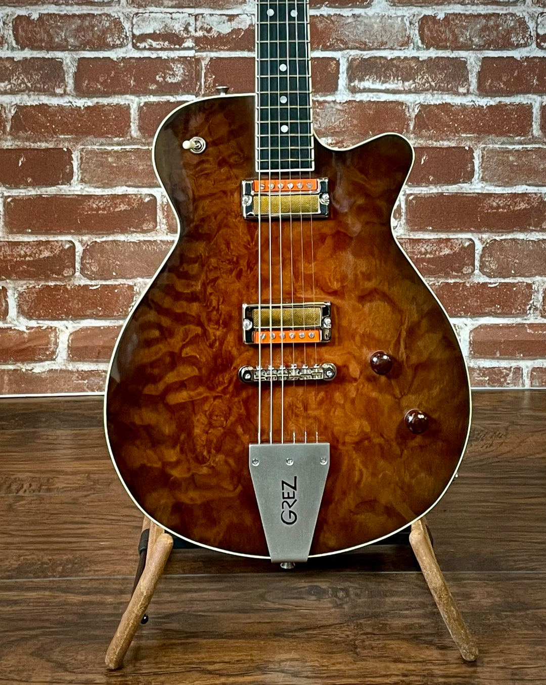 Grez Mendocino Custom 2021 Dark Burst Quilt Top, Binding & Novak Gold-Foils NEW (Authorized Dealer)