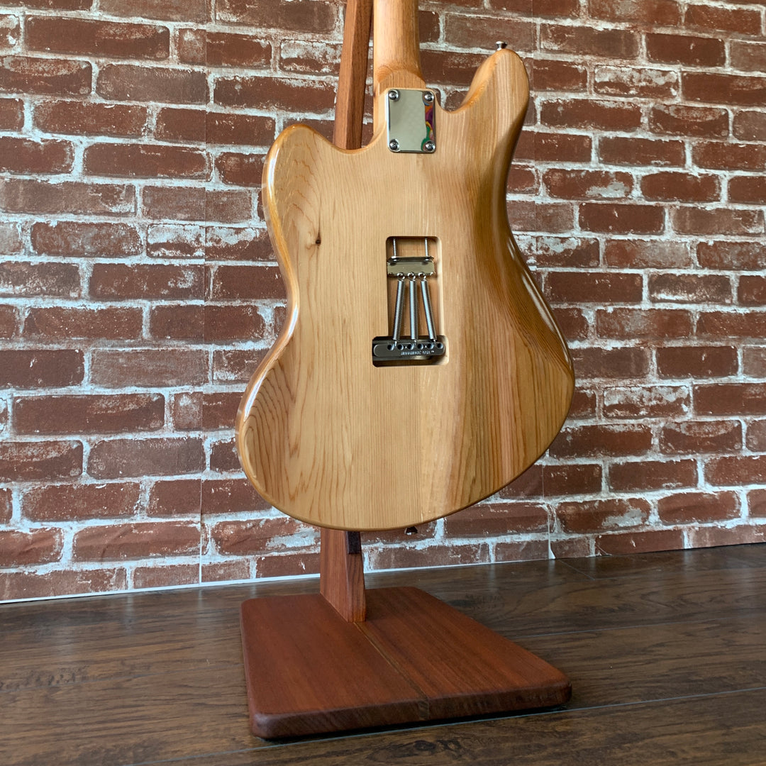Bilt Relevator LS Floating Vibrato 2019 Natural Tinted Western Red Cedar.   "Authorized Bilt Dealer"